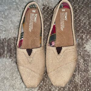 TOMS Beige Burlap Casual Slip-Ons
